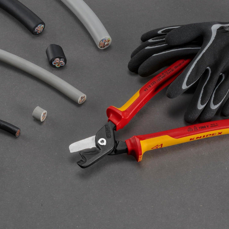 KNIPEX Stepcut® XL Cable Shears 95 18 225 – 225 mm | VDE Certified Step Cut Insulated Tool