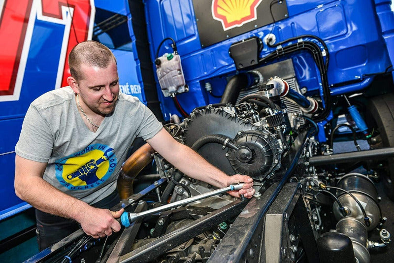 Hazet Drehmomentschlüssel 5122-3CT I Abtrieb: Vierkant 12,5 Mm (1/2 Zoll), Toleranz: 3%, 32 Zähne (Betätigungswinkel 11,25 Grad) I Umschaltknarre Für Auto Und Fahrrad I 519 Mm