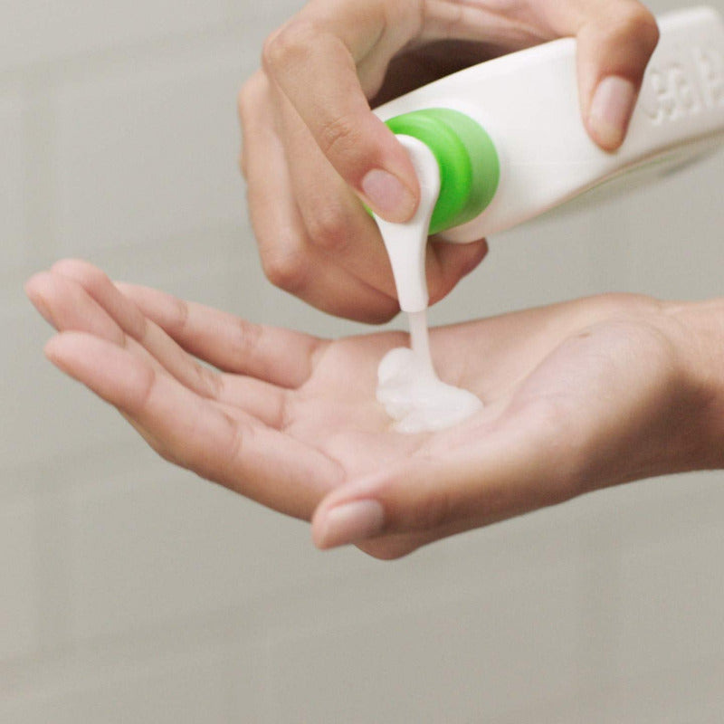 Cerave Feuchtigkeitsspendendes Reinigungsmittel, Für Normale Bis Trockene Haut, 236 Ml