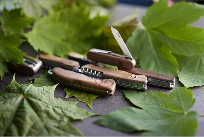 Victorinox Spartan Wood Swiss Army Knife – Elegant Multitool Pocket Knife with 10 Functions