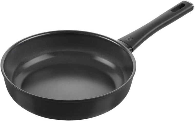 ZWILLING Madura Plus Frying Pan 28 cm – Non-Stick Ceramic-Coated Aluminum Skillet, Scratch-Resistant, Induction-Ready, Made in Italy