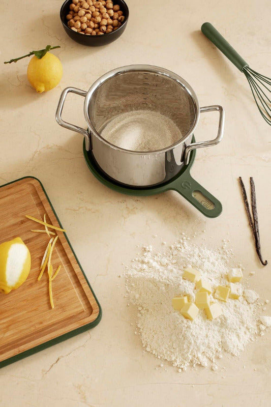 EVA SOLO | Green Tools Küchenwaagen | Praktische Küchenwaage Mit Display Am Griff Zum Einfachen Ablesen Des Gewichts Auch Bei Der Verwendung Großer Schüsseln Und Kochtöpfe | Küchenhelfer Und Zubehör