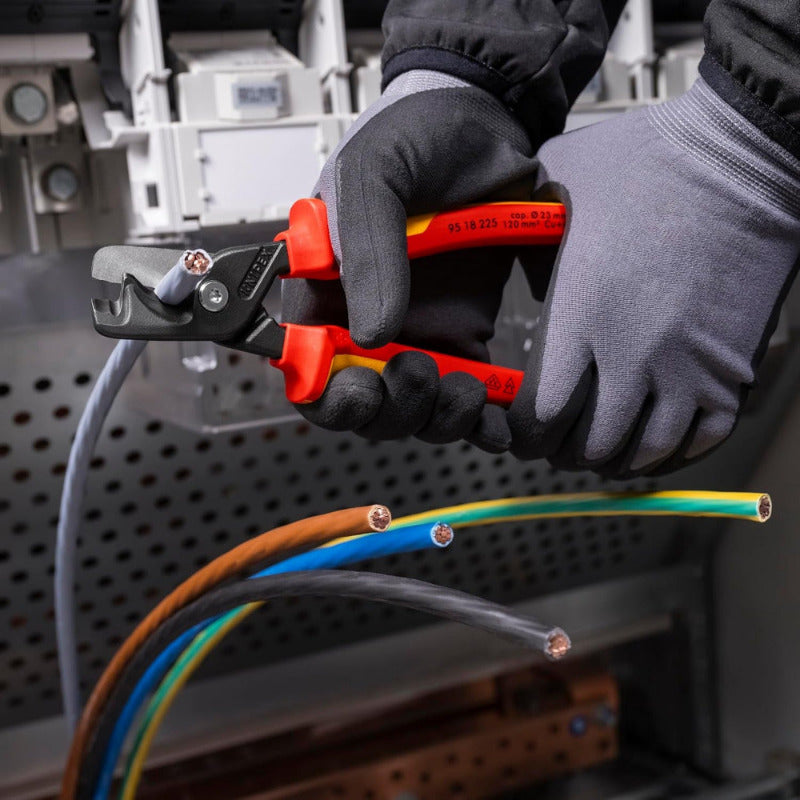 KNIPEX Stepcut® XL Cable Shears 95 18 225 – 225 mm | VDE Certified Step Cut Insulated Tool