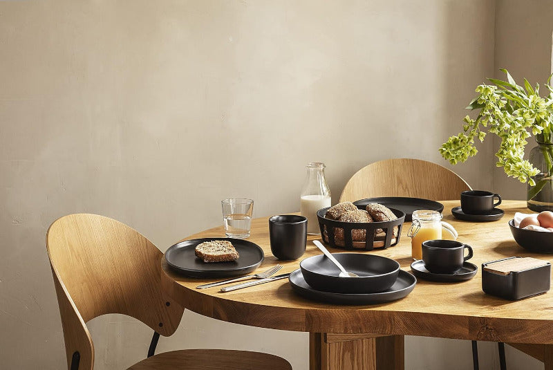 EVA SOLO Nordic Kitchen Butter Dish – Black with Oak Lid