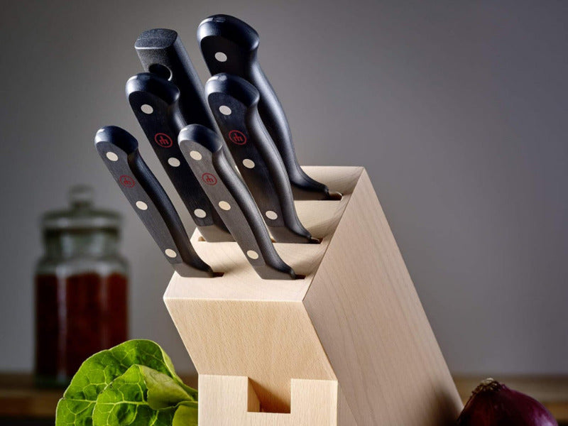 WÜSTHOF Gourmet Chef’s Knife 20 cm – Precision German Blade, Black Handle