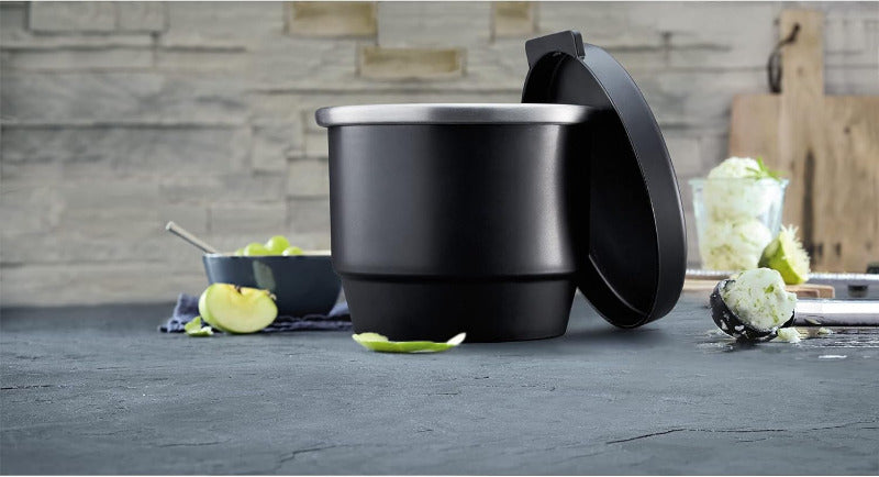 WMF KITCHENminis Freezer Container 300ml – With Lid 