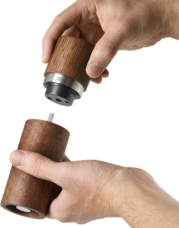 ADHOC MP411 TEXTURA Mill – Salt or Pepper Grinder Oiled Oak & Stainless Steel