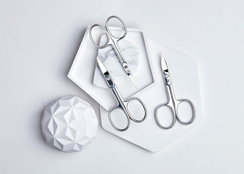 ZWILLING Nail Scissors - Polished Precision in Every Cut (90 mm, Silver)