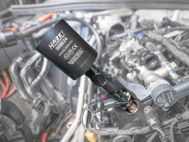 Hazet Injektor-Schlagauszieher Pneumatisch 9098/24, 24-Teilig, Schonender Ausbau Von Diesel Injektoren, Vermeidung Von Zylinderkopfschäden, Inklusive 21 Adapter Für Verschiedene Marken