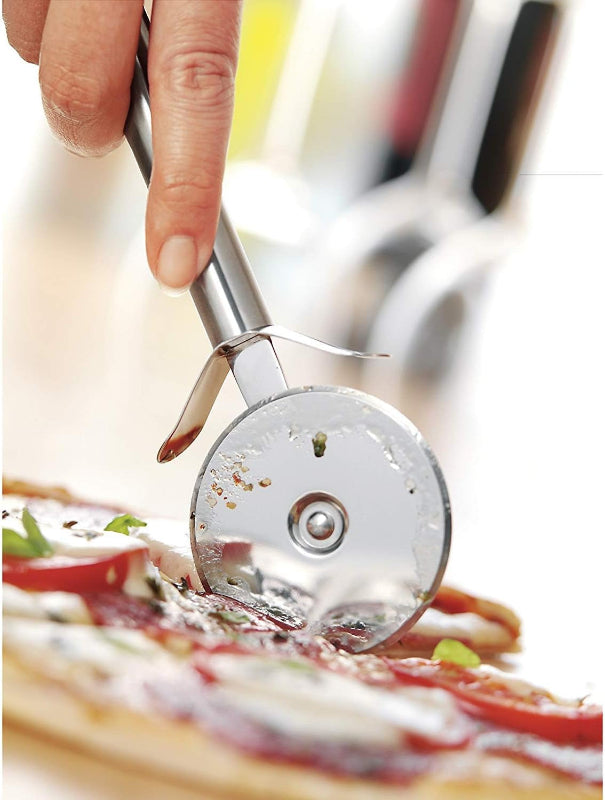 WMF Profi Plus Pizza Cutter – 19.8cm Professional Pizza Roller
