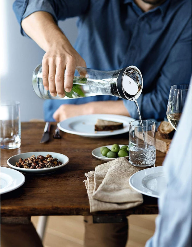 WMF Basic Water Carafe – 1 Liter Glass Carafe with Silicone Lid & CloseUp Stopper