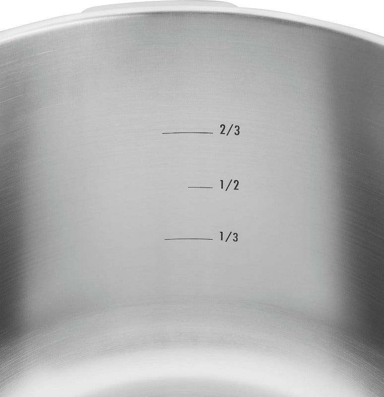ZWILLING Ecoquick II Pressure Cooker, 22 cm Diameter, 6L Capacity, Suitable for All Heat Sources Including Induction, Made of 18/10 Stainless Steel, Silver Finish
