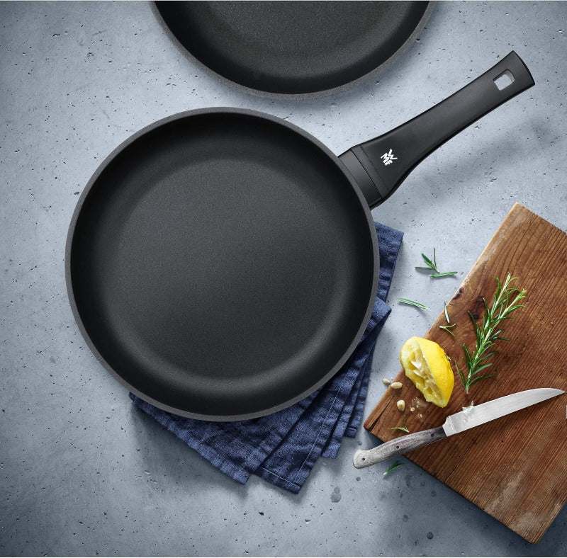 WMF Permadur Excellent Frying Pan 20 cm – Flame-Protected Handle