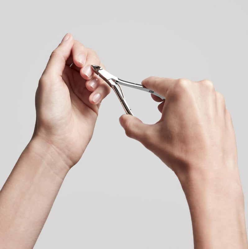 ZWILLING Cuticle Nipper – 100 mm, Polished Stainless Steel, Silver