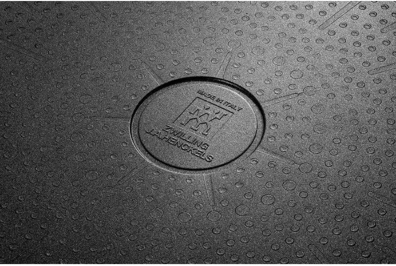 ZWILLING Shine aluminum frying pan, 28 cm, round, with non-stick coating, black