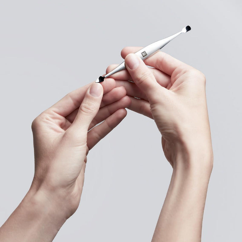 ZWILLING Premium Cuticle Pusher & Nail Cleaner – 125 mm, Double-Ended | Silver