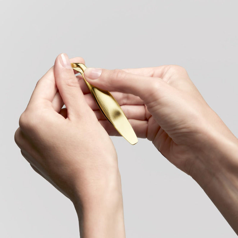ZWILLING Premium Cuticle Nipper – Precision Gold Edition, Angled Blades, Hypoallergenic, Matte Finish