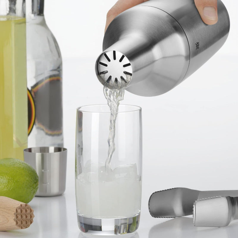 WMF Matroschka Cocktail Set 5-Teilig, Barkeeper Set Mit Edelstahl Cocktail Shaker 700Ml, Cl Messbecher, Cocktail Sieb, Eiszange Und Stößel, Ineinander Verstaubar