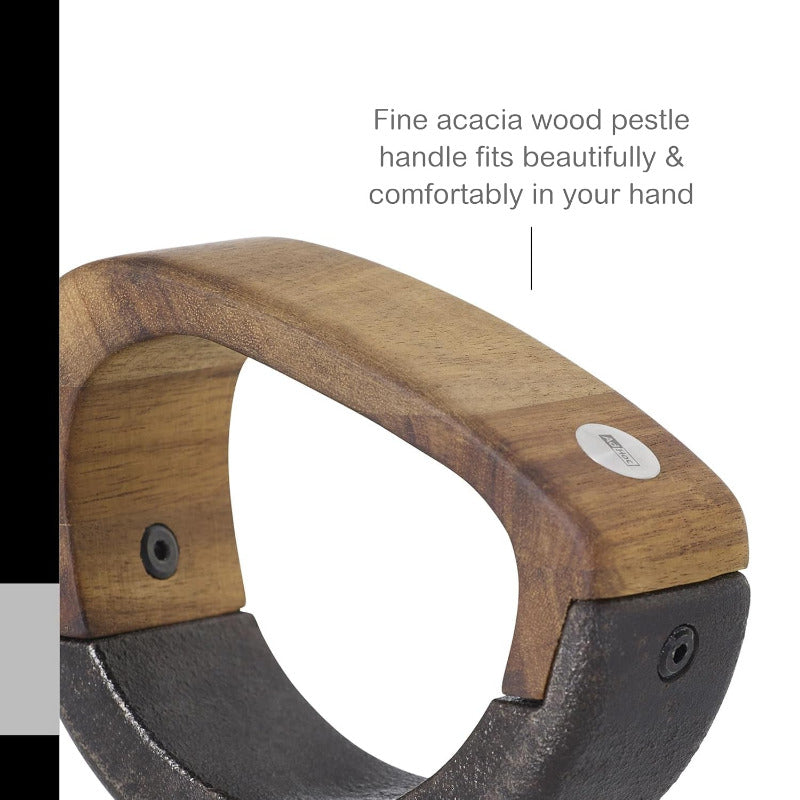 ADHOC MO31 Rocca Rocking Mortar – Cast Iron & Acacia Wood